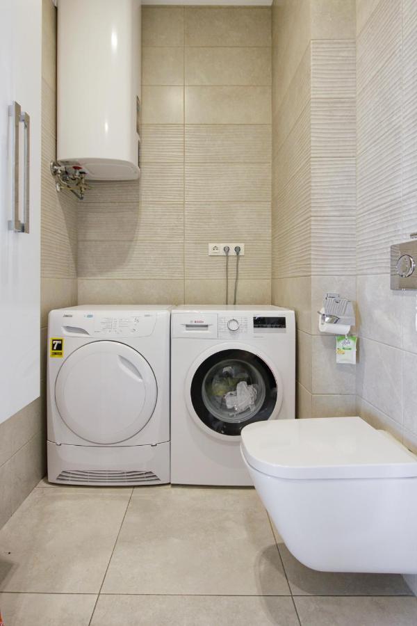 Gagarin Plaza Apartment Odessa Exterior foto