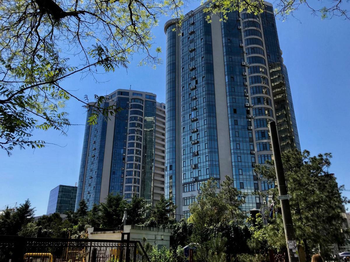 Gagarin Plaza Apartment Odessa Exterior foto